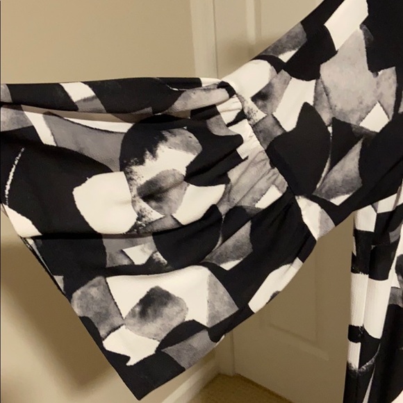 Designer dress - Picture 2 of 7